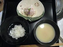 �ЂȍՂ̒���